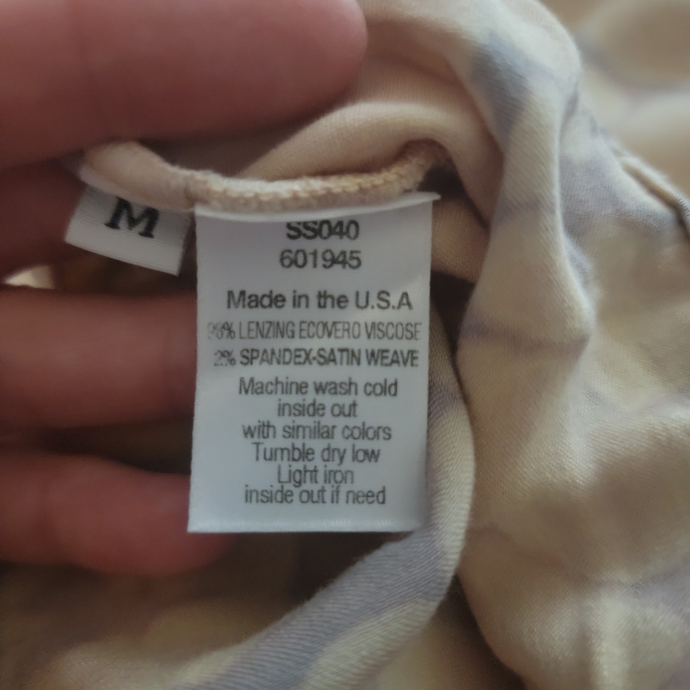River + Sky, Beige Tie-Dye Tank Top, Size Medium - Picture 6 of 6
